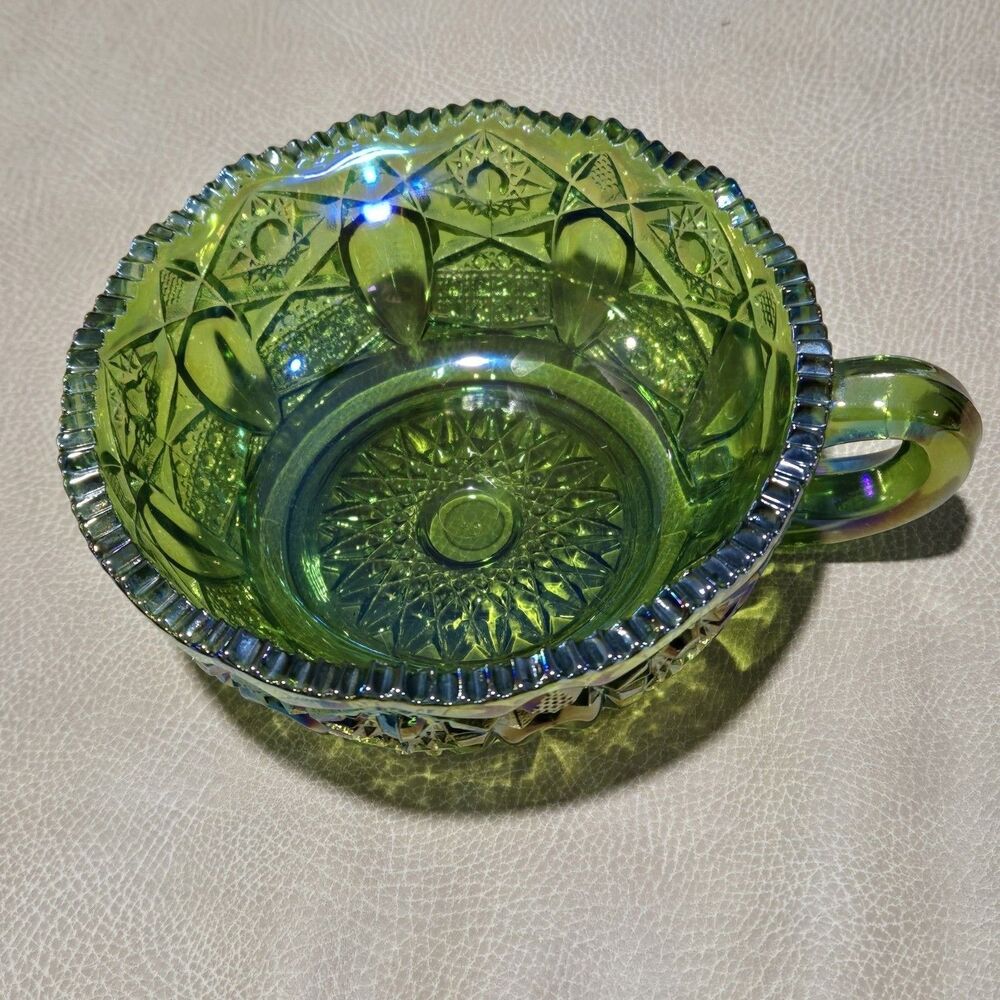 Vintage LE Smith Berry Bowl w/ Handle Green Carnival Glass Nappy Bowl Quintec
